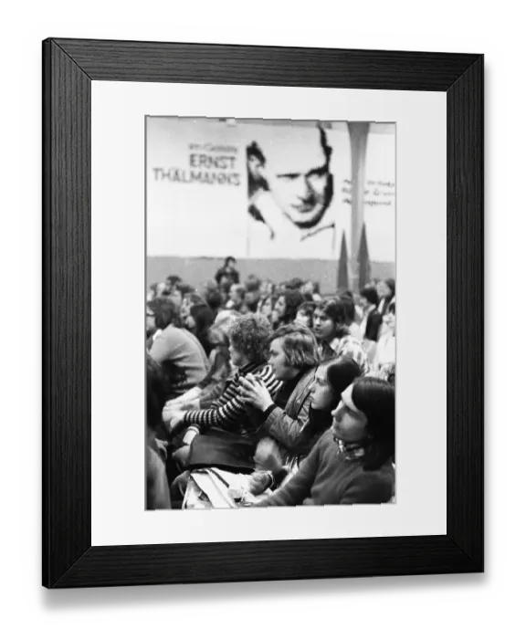 Framed Print : The left-oriented Socialist German Workers Youth (SDAJ)