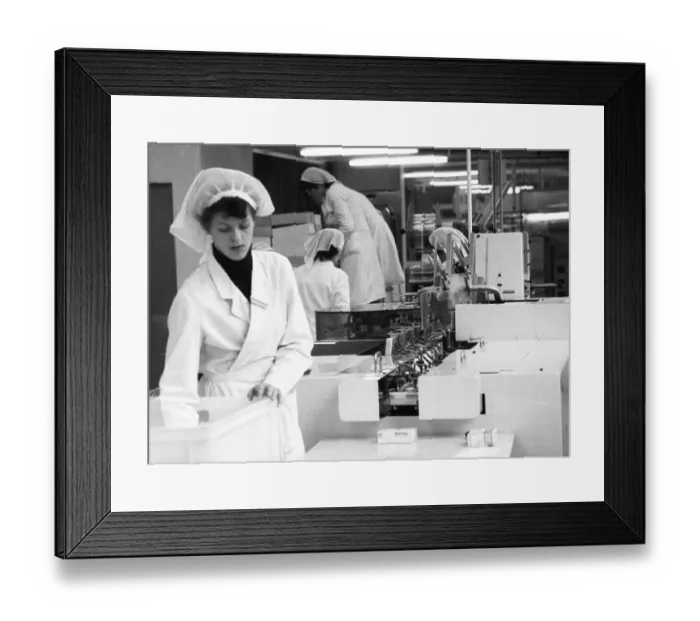 Framed Print : Jobs at the pharmaceutical production Medice on 12