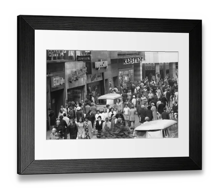 Framed Print : DEU, Germany, Dortmund: Personalities from politics Framed Print : DEU, Germany, Dortmund: Personalities from politics