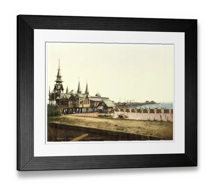 Framed Print : The pier in Heringsdorf, beach