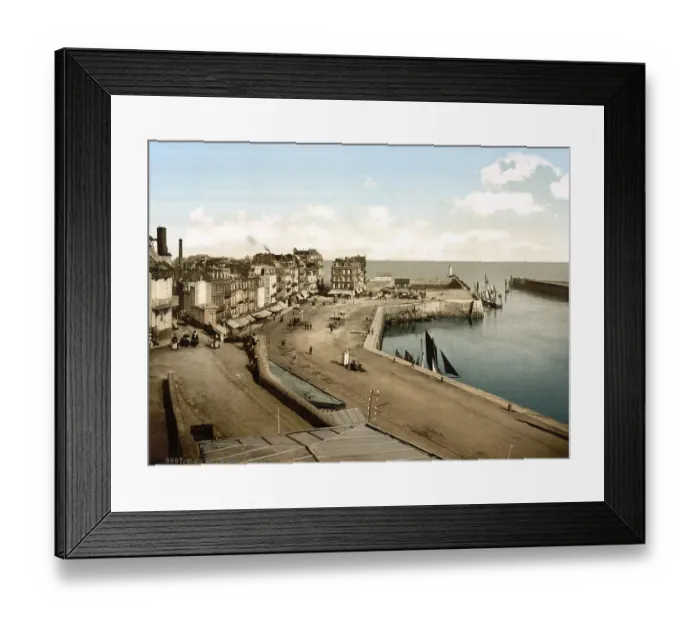 Framed Print : The quay at the harbour, Treport