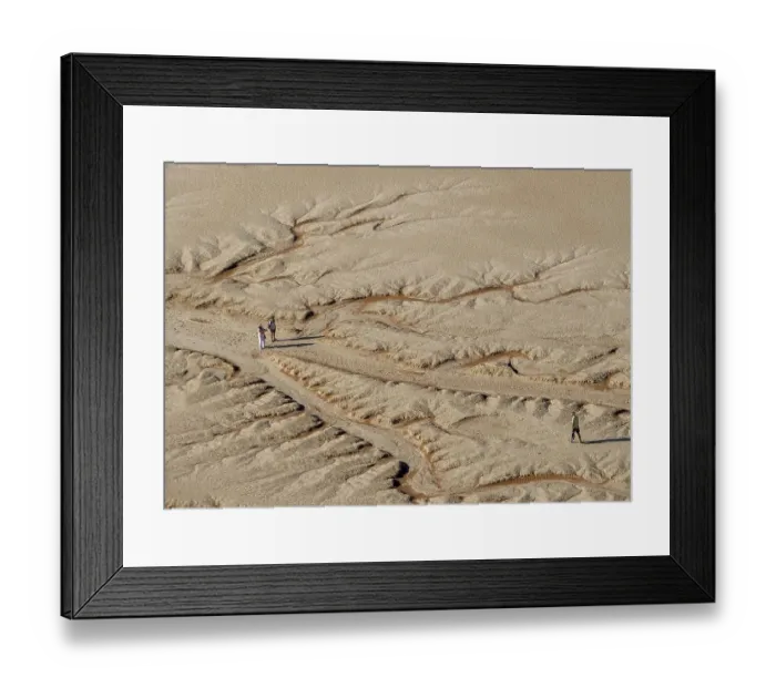 Framed Print : Three people in the desert, Dead Vlei