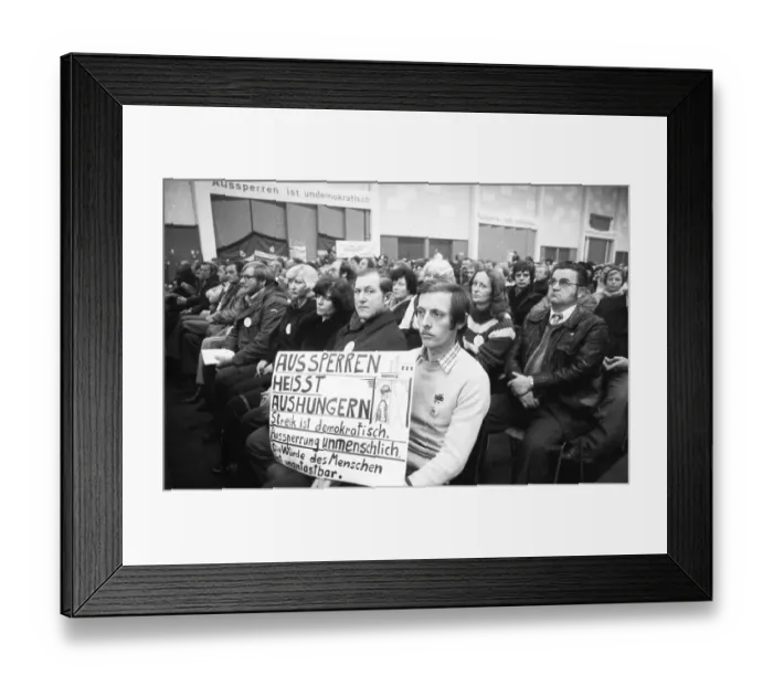Framed Print : DGB rally for a ban on lock-outs 26