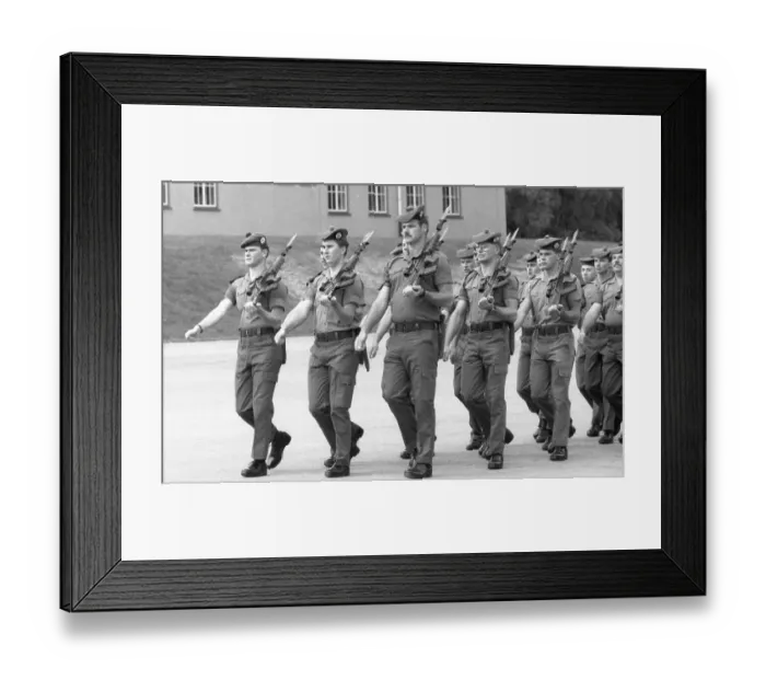 Framed Print : Parade exercise of the British Army of the Rhine with the Scottish Regiment Framed Print : Parade exercise of the British Army of the Rhine with the Scottish Regiment