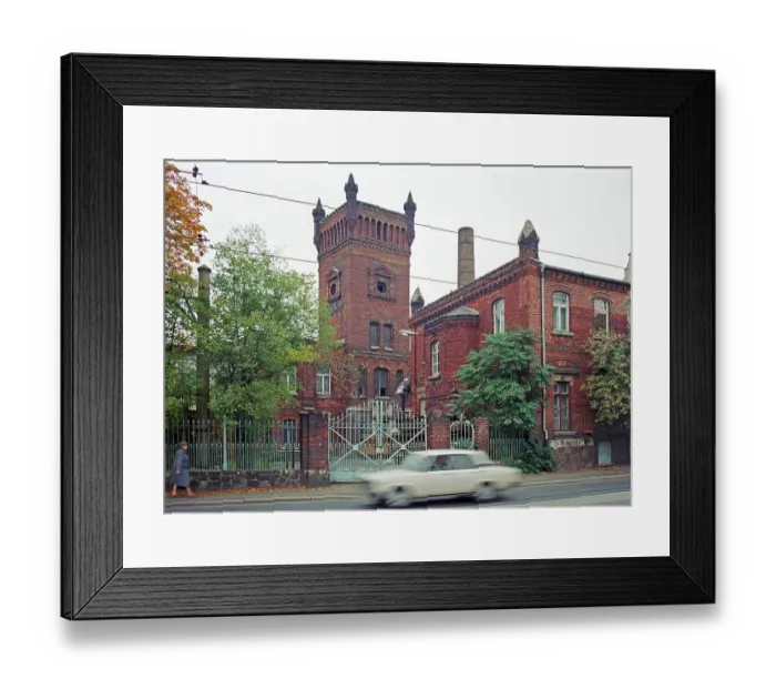 Framed Print : Factory, Leipzig, 17 October 1992 Framed Print : Factory, Leipzig, 17 October 1992