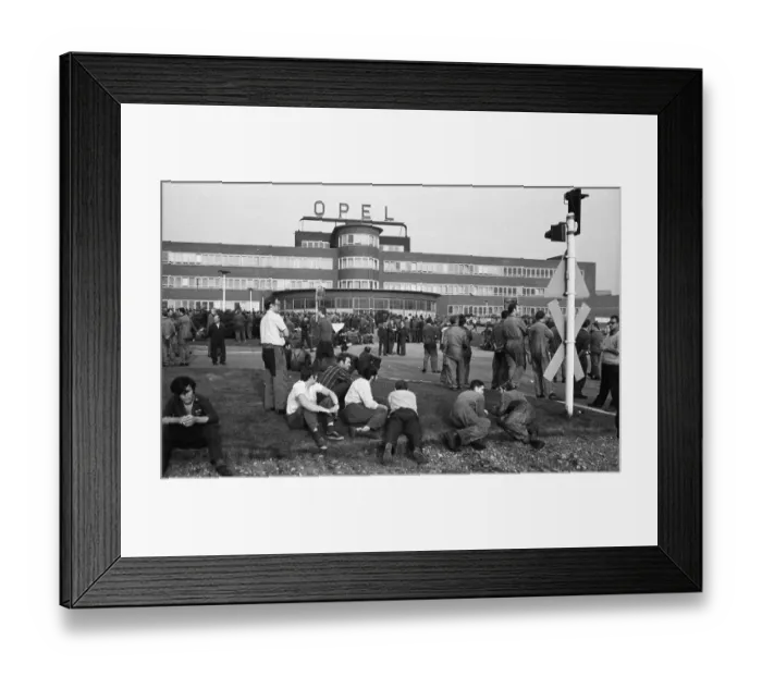 Framed Print : The spontaneous strikes, here at Opel in Bochum on 15