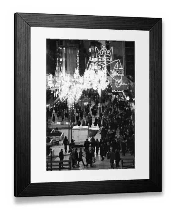 Framed Print : The Essen Light Weeks, here on 10 Framed Print : The Essen Light Weeks, here on 10