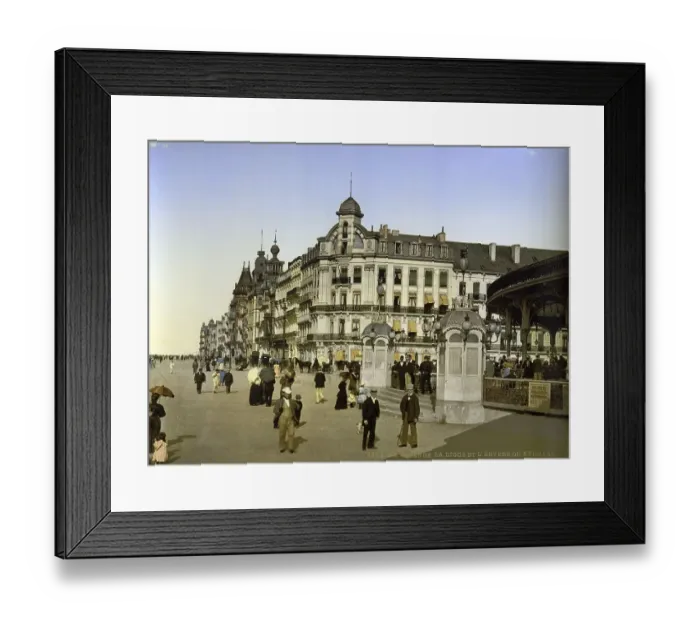 Framed Print : The dyke, beach promenade and Kursaal in Ostend Framed Print : The dyke, beach promenade and Kursaal in Ostend