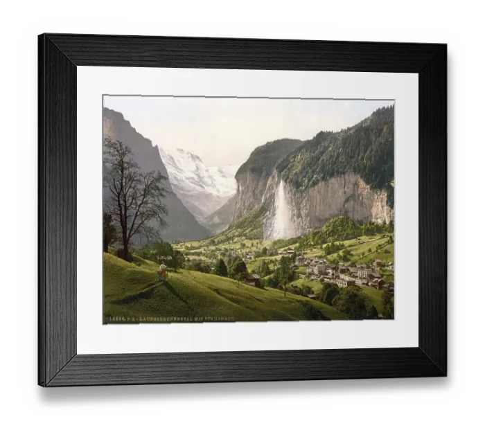 Framed Print : Lauterbrunnental mit Staubbach