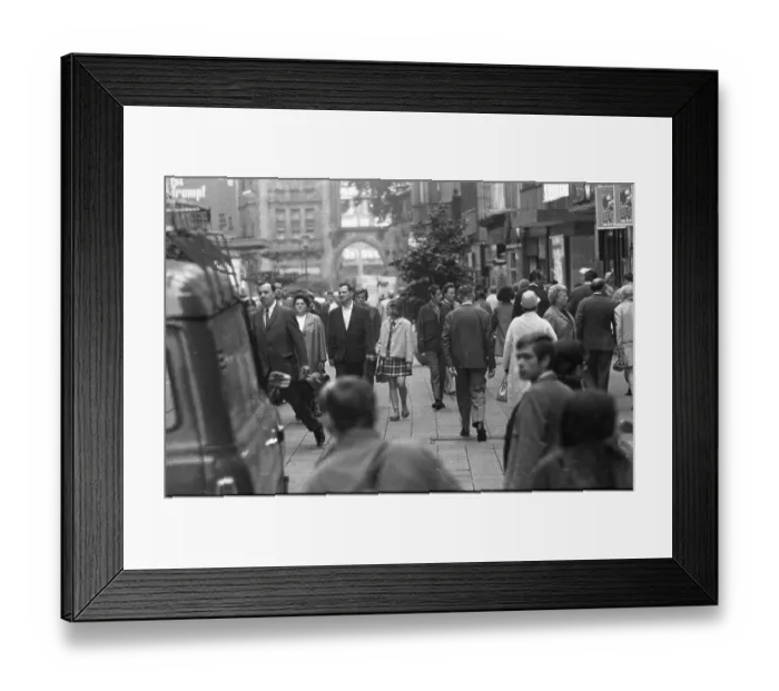 Framed Print : DEU, Germany, Dortmund: Personalities from politics Framed Print : DEU, Germany, Dortmund: Personalities from politics