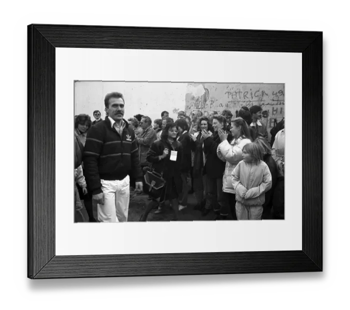Framed Print : Fall of the Berlin Wall, Berlin, Germany, Europe