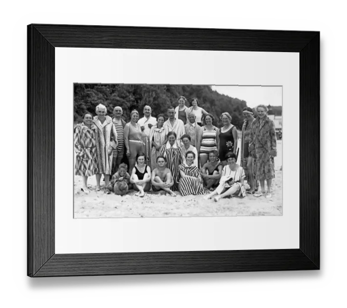 Framed Print : Group with bathers at the beach