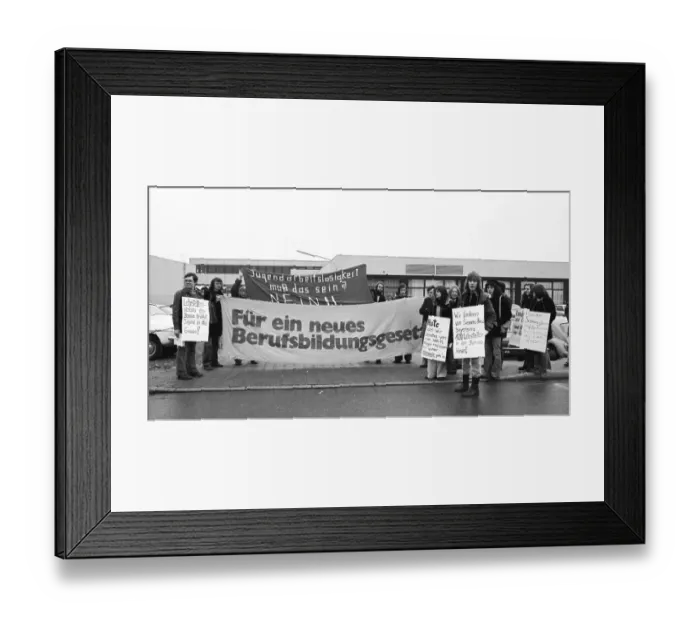 Framed Print : Apprentices of the Siemens company Framed Print : Apprentices of the Siemens company
