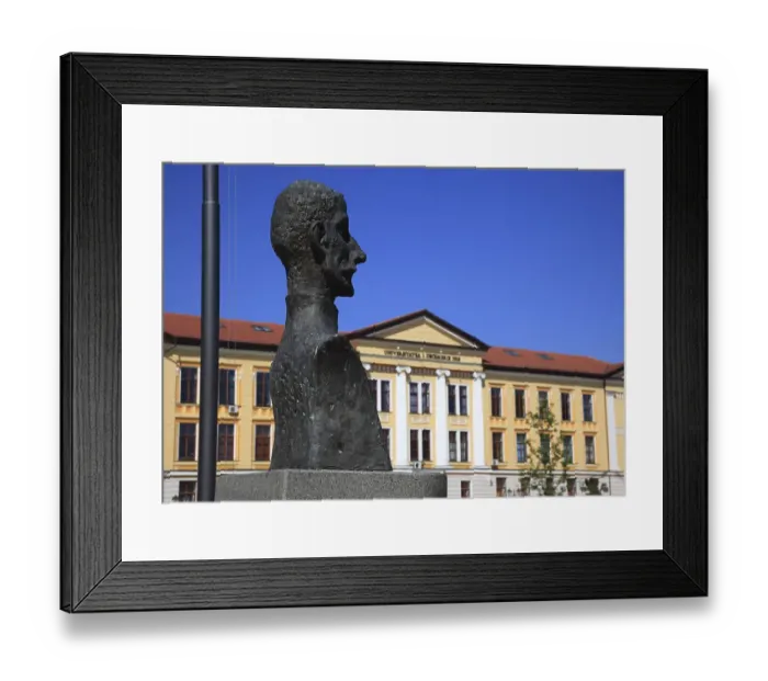 Framed Print : Statue of Alexandru Averescu, Romanian general and several times Prime Minister