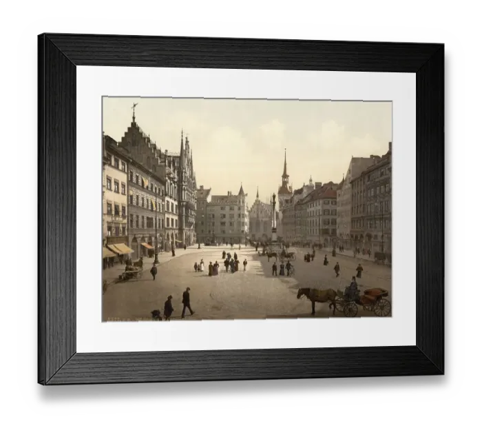 Framed Print : The Marienplatz in Munich, Bavaria Framed Print : The Marienplatz in Munich, Bavaria