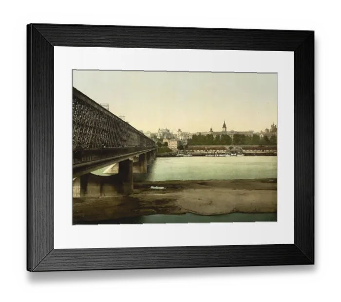 Framed Print : The Iron Bridge in Warsaw, Poland, c Framed Print : The Iron Bridge in Warsaw, Poland, c