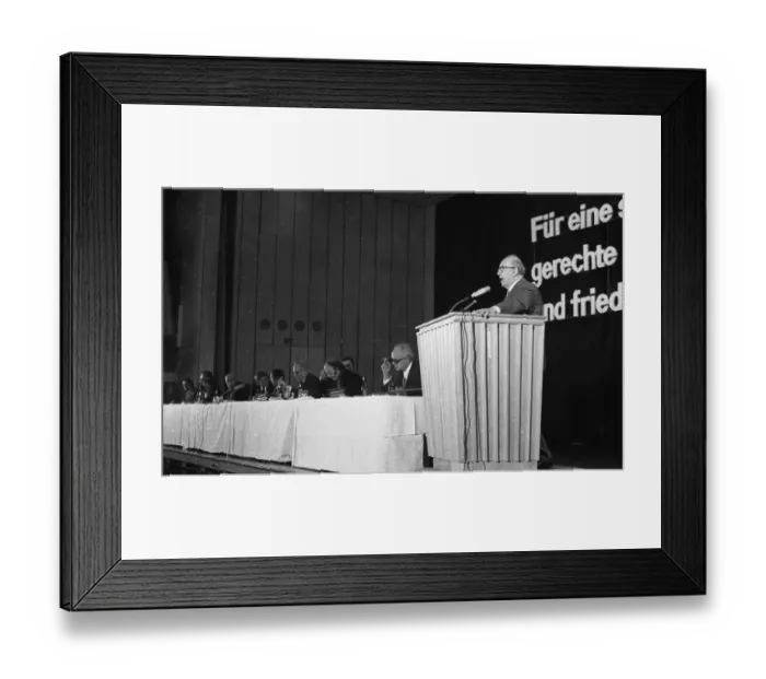 Framed Print : Peace and disarmament are the topics of a conference of the peace movement on 08 Framed Print : Peace and disarmament are the topics of a conference of the peace movement on 08