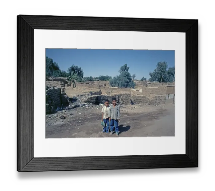 Framed Print : Children posing for a photo, Al-Bahariyya Oasis