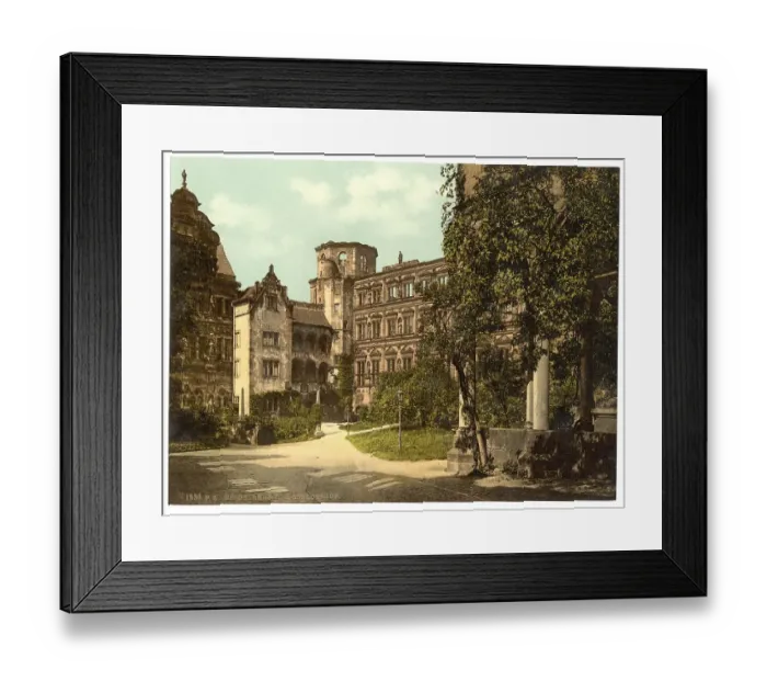 Framed Print : The castle, castle courtyard, in Heidelberg Framed Print : The castle, castle courtyard, in Heidelberg