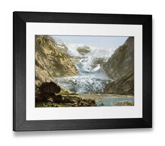 Framed Print : Loen, Kjendalskronebrae, Glacier break-off