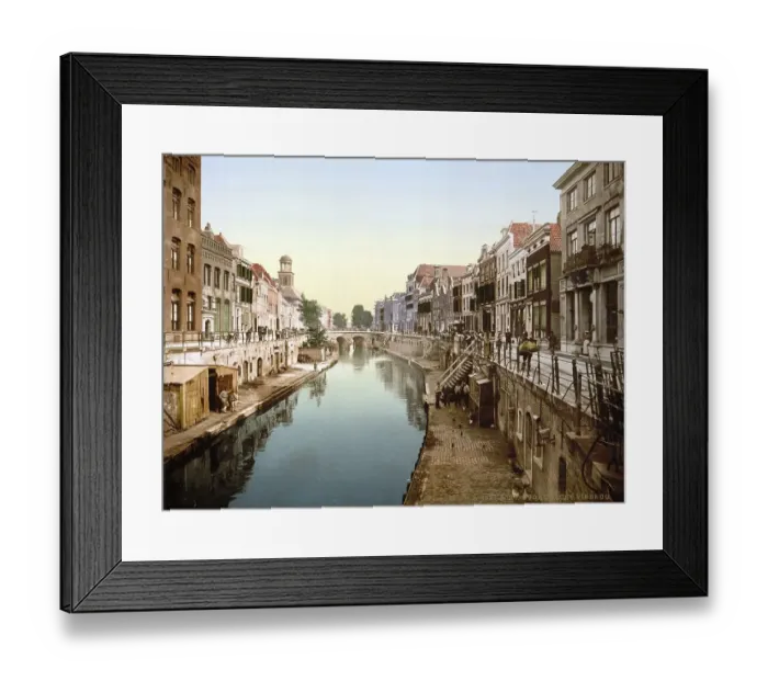 Framed Print : The Oude Gracht Viebrug, Utrecht