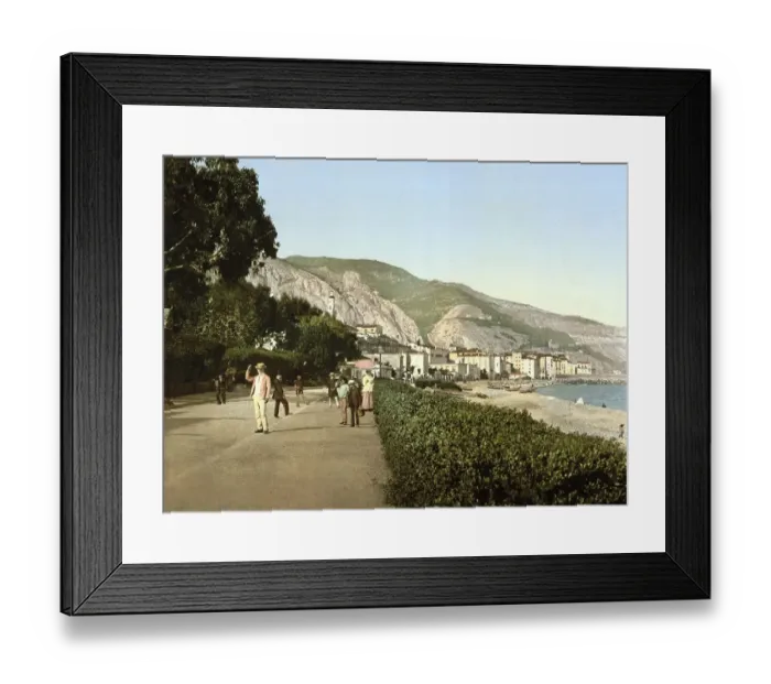 Framed Print : Walk at noon on the promenade, Old Town of Menton on the Riviera