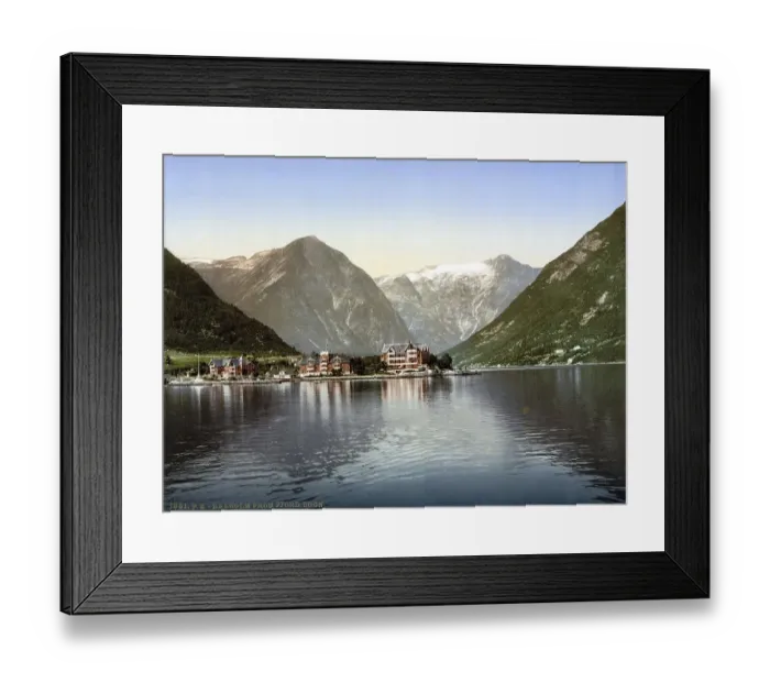 Framed Print : The town of Balestrand and the Kvikne Hotel