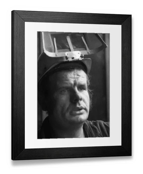 Framed Print : The work of the steelworkers, like here on 31 August 1971 at the Mannesmann-Huettenwerke in Duisburg
