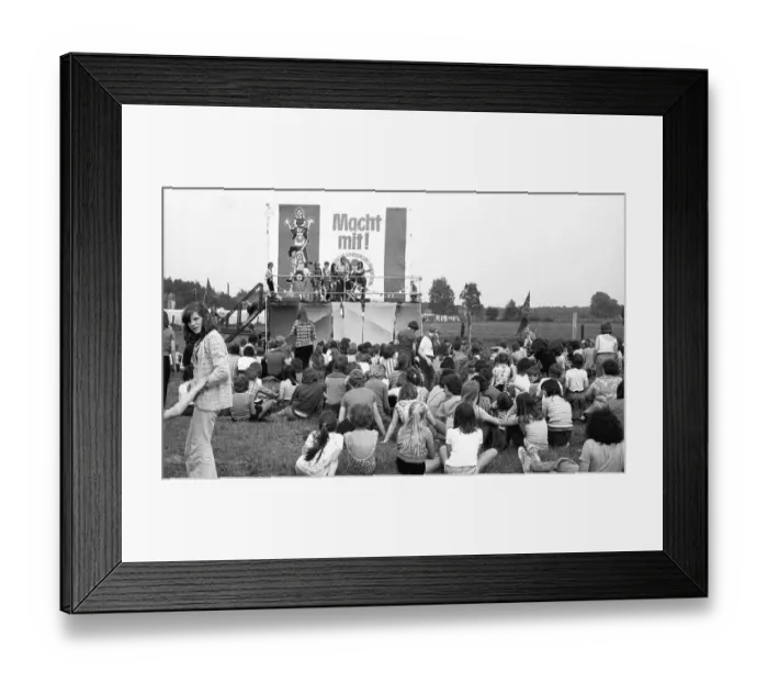 Framed Print : The camps of the DKP-affiliated children's and youth organisations Junge Pioniere and SDAJ at Whitsun 1975 on 17 Framed Print : The camps of the DKP-affiliated children's and youth organisations Junge Pioniere and SDAJ at Whitsun 1975 on 17