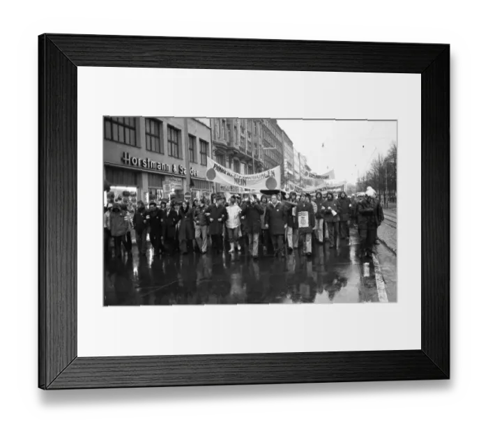 Framed Print : Demonstrations from 1-5 April 1975 in the centre of Hanover Framed Print : Demonstrations from 1-5 April 1975 in the centre of Hanover