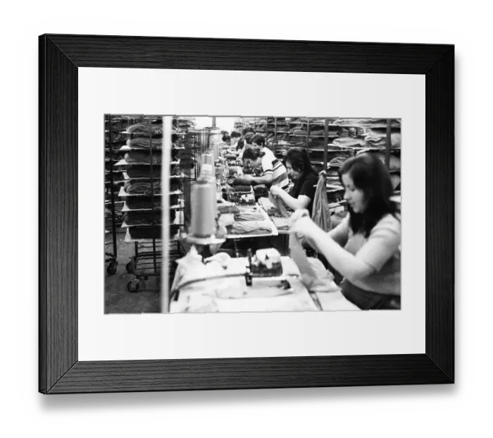 Framed Print : Jobs at the company Eurovia Textil GmbH on 25