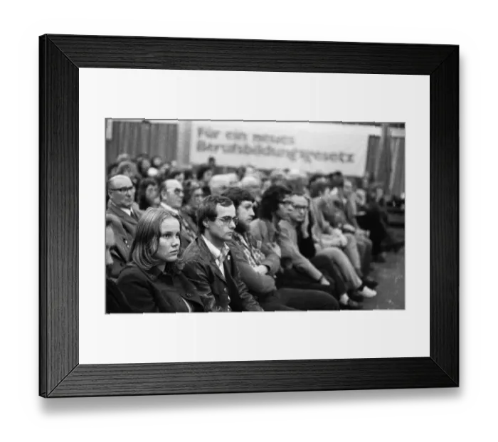 Framed Print : The left-oriented Socialist German Workers Youth (SDAJ)