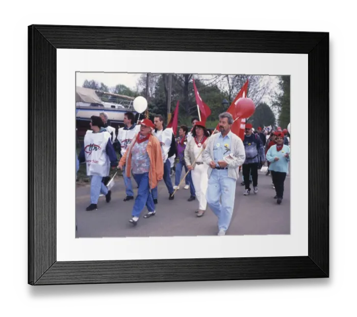 Framed Print : 50, 000 followed a call by their unions HBV Framed Print : 50, 000 followed a call by their unions HBV