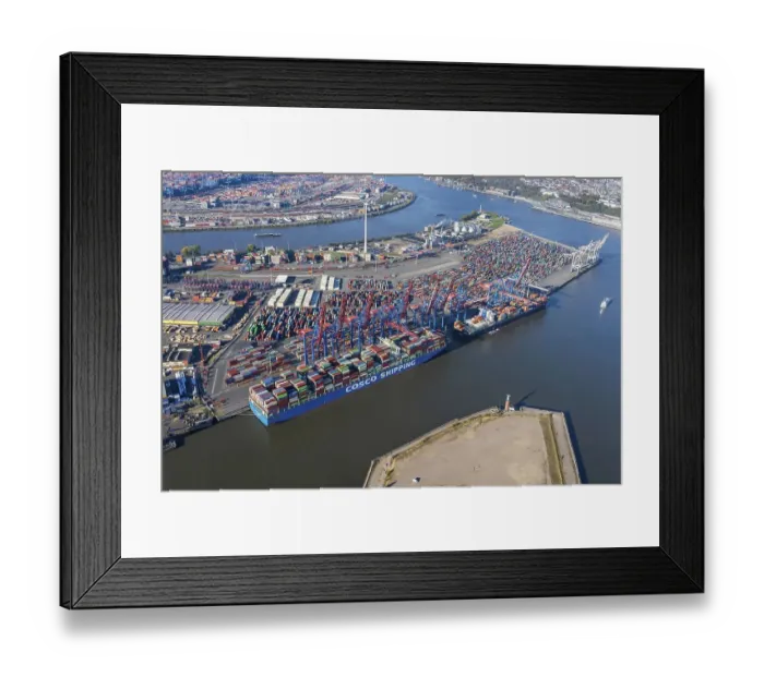 Framed Print : Container Terminal Tollerort with all four berths Framed Print : Container Terminal Tollerort with all four berths