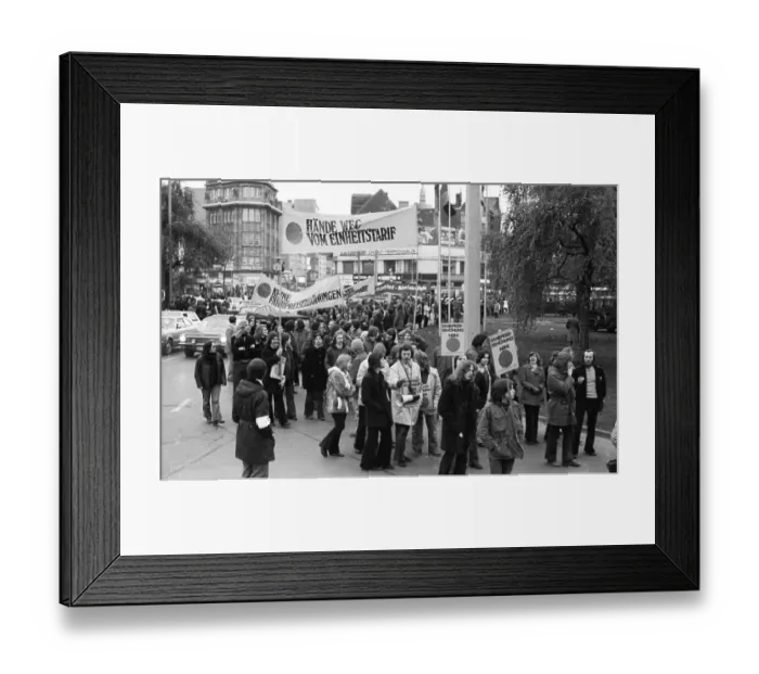 Framed Print : Demonstrations from 1-5 April 1975 in the centre of Hanover Framed Print : Demonstrations from 1-5 April 1975 in the centre of Hanover