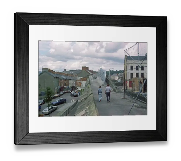 Framed Print : Barrier on the city wall, Upper Magazine Street