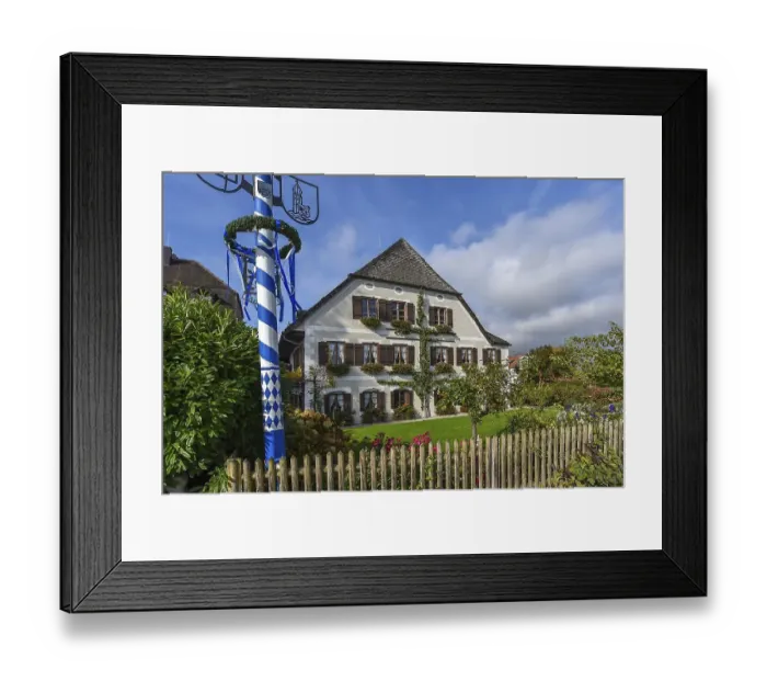 Framed Print : Gasthaus zur Linde, Fraueninsel im Chiemsee