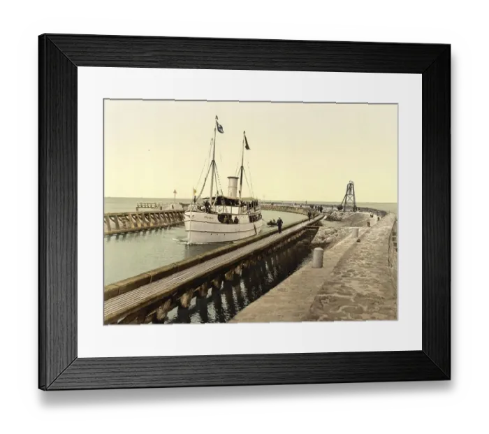 Framed Print : Steamer at the harbour entrance Framed Print : Steamer at the harbour entrance