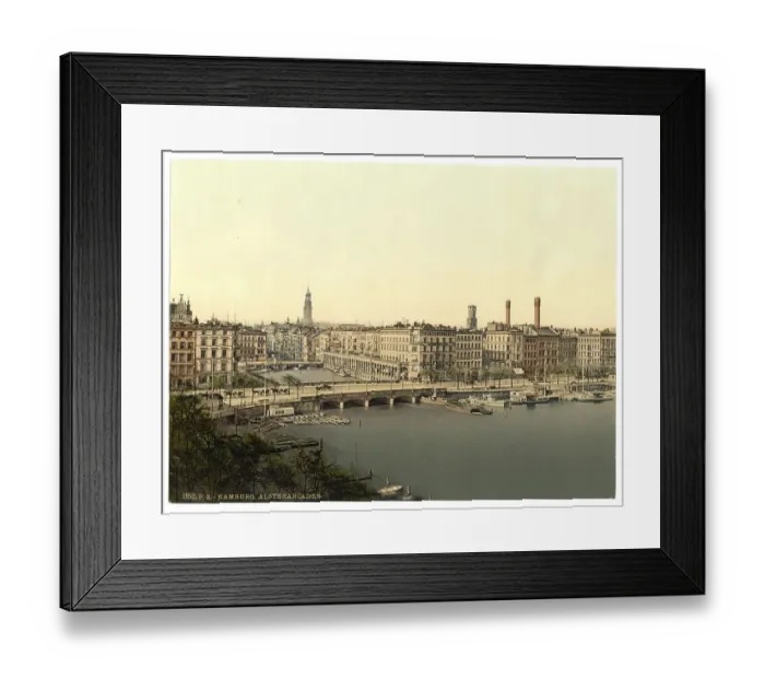 Framed Print : Alster and Alster Arcade in Hamburg Framed Print : Alster and Alster Arcade in Hamburg