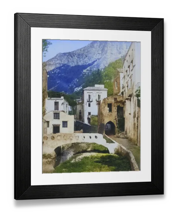 Framed Print : Bridge in the centre of Amalfi, c