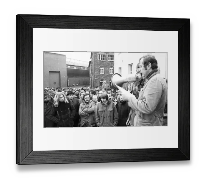 Framed Print : The workers defended themselves against the threat of closure of their Stuebbe-Demag factory by occupying their