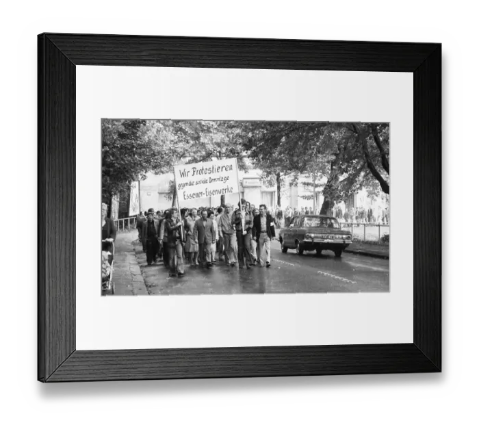 Framed Print : Workers of the Essen ironworks demonstrated against the reduction of social benefits after a works meeting in Essen Framed Print : Workers of the Essen ironworks demonstrated against the reduction of social benefits after a works meeting in Essen