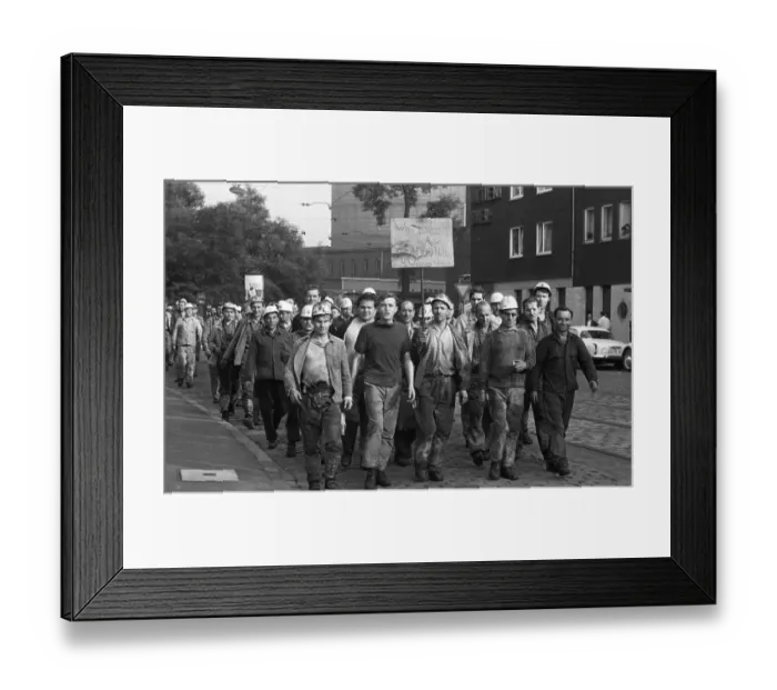 Framed Print : The spontaneous strike, here on 10 September 1969 by the miners of the Minister Stein colliery