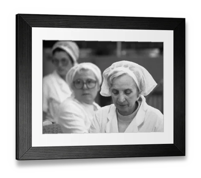 Framed Print : Jobs at the pharmaceutical production Medice on 12