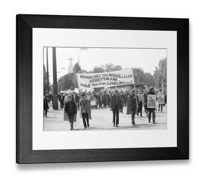 Framed Print : DEU, Germany, Dortmund: Personalities from politics Framed Print : DEU, Germany, Dortmund: Personalities from politics