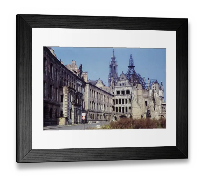 Framed Print : Schlosstrasse with the ruins of the Residenzschloss and Georgentor