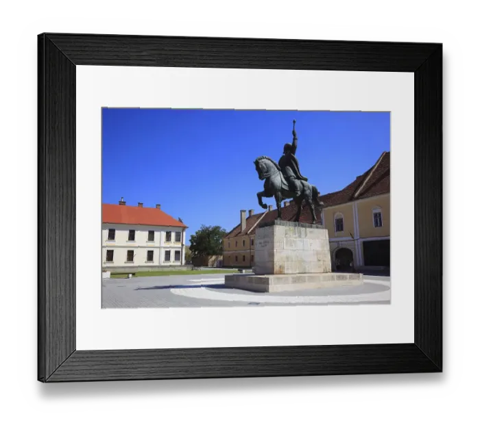 Framed Print : Equestrian statue of Mihai Viteazul