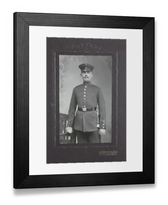 Framed Print : Man, visit format, Carte de Visite Framed Print : Man, visit format, Carte de Visite