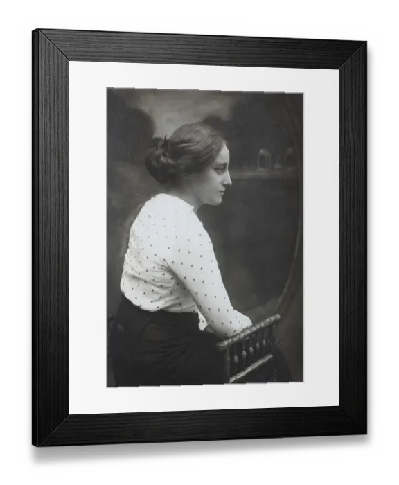 Framed Print : Woman, visit format, Carte de Visite