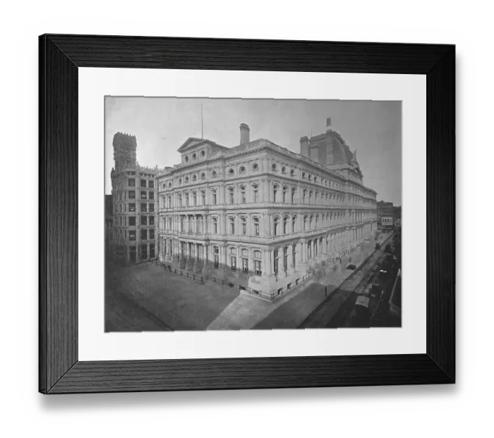 Framed Print : United States of America, Post office building in the city of Philadelphia in the US state of Pennsylvania